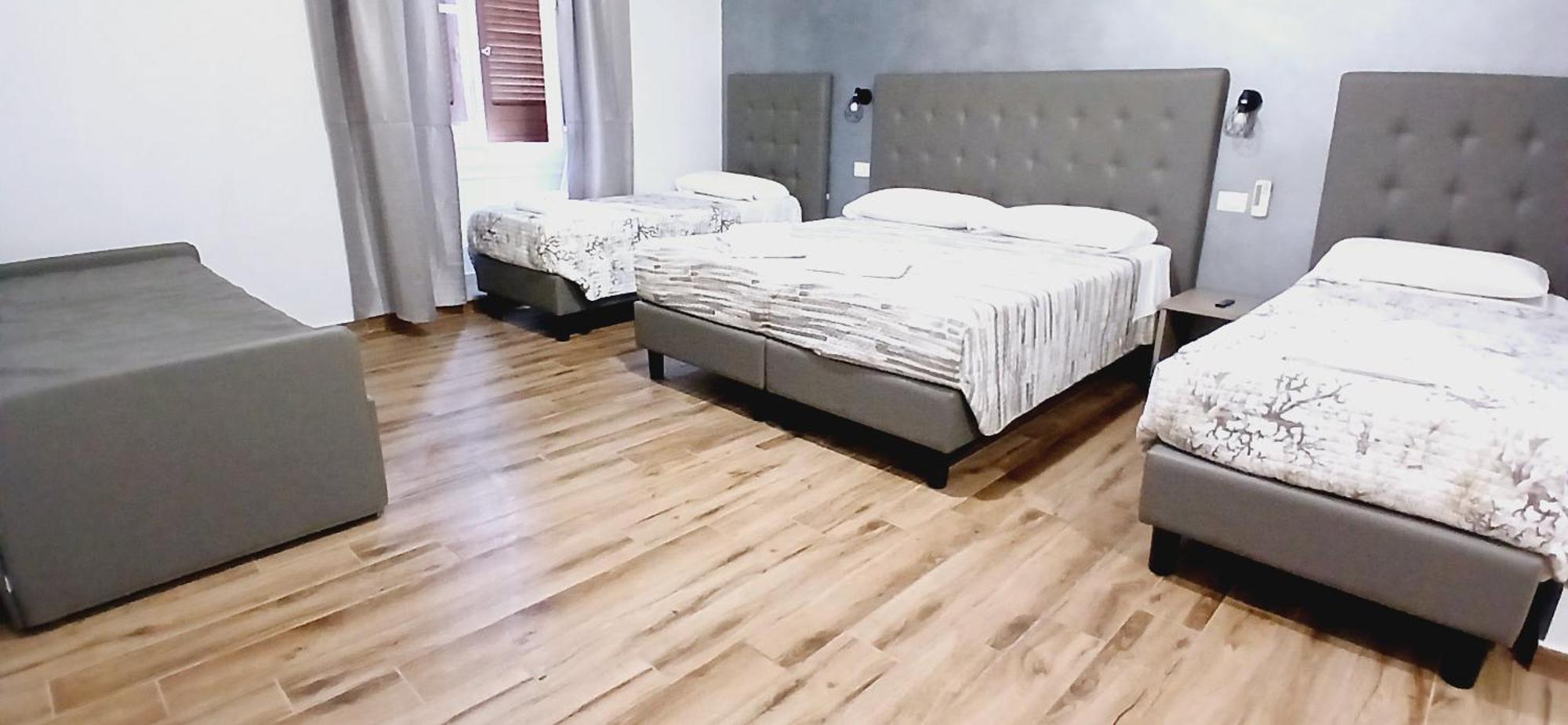 Angi Home Rome Luaran gambar
